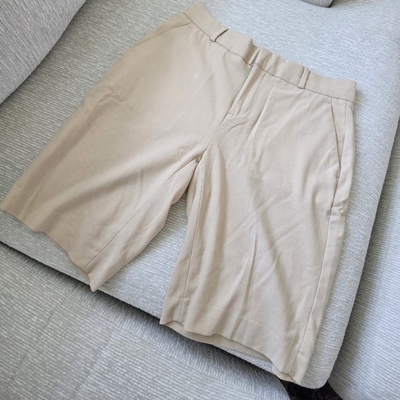 Banana Republic Khaki Flat Front Shorts - Picture 1 of 4
